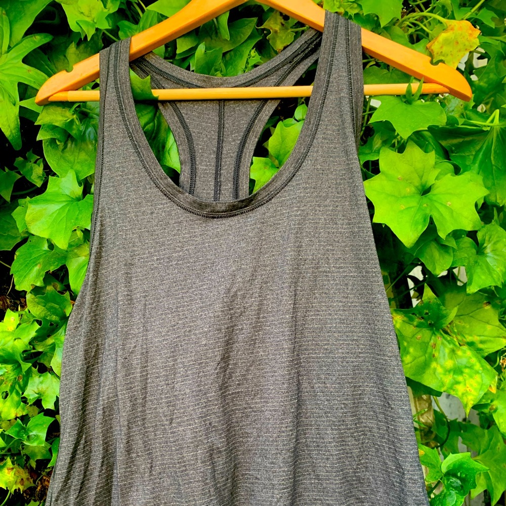 Lululemon, grey/stripe tank. Split lower back